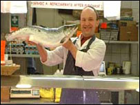 Rupert the Fish at the market