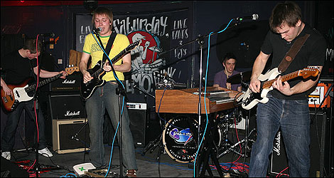 The Carter Manoeuvre (ANNIE @AMC PHOTOGRAPHICS)