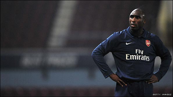 Sol Campbell turns out for Arsenal's reserves