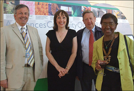 A canal cruise for Kidney Kids