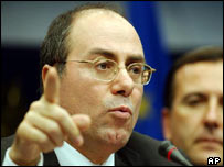 O ministro do Exterior israelense, Silvan Shalom