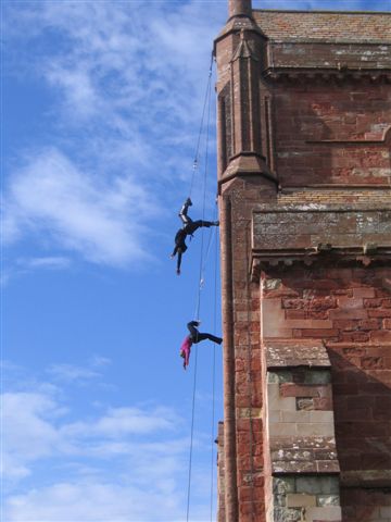 Acrobats on the cathedral