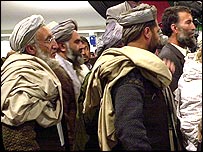 چالیس سال بعد افغان قوم کا ایک متفقہ آئین مل گیا ہے