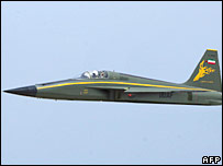 جنگنده "آذرخش" که ایران می گوید تولید داخل است