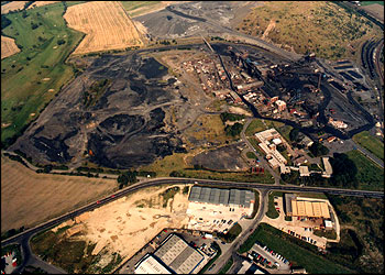 Aerial view of Dodworth Colliery in 1985